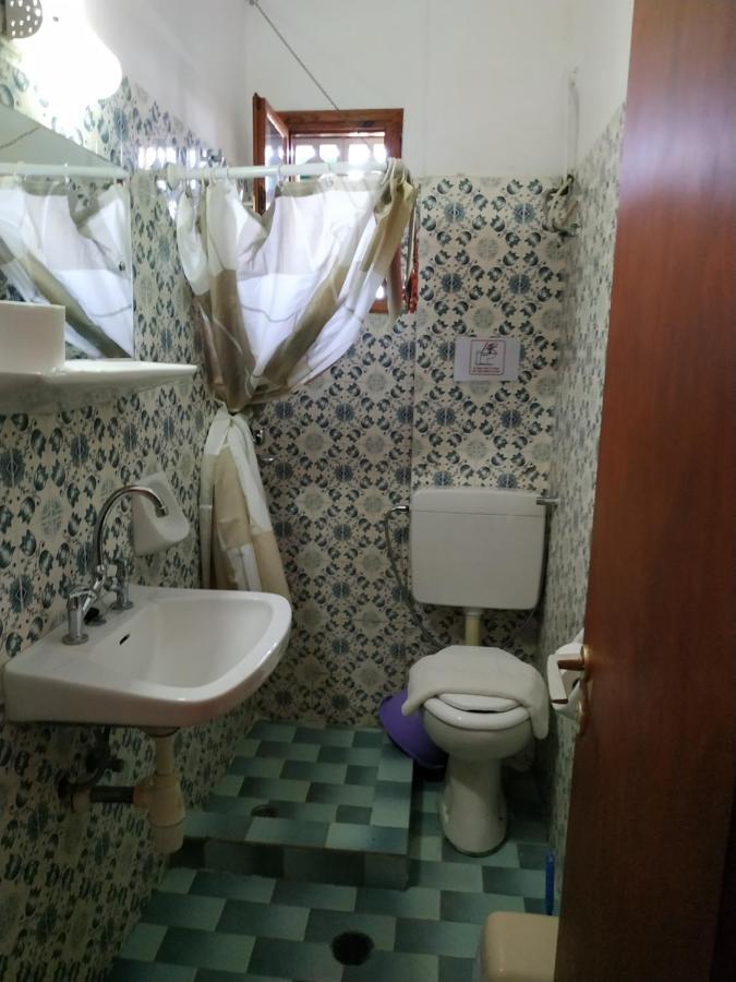 Flowers Studios Benitses  Ngoại thất bức ảnh